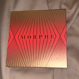Morphe glam bronze in icon